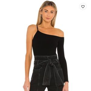 REVOLVE h:ours Maggie One Shoulder Sweater in Black - Large